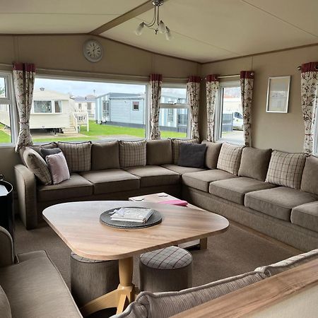 Tattershall Lakes Kingfisher Caravan 8 Berth With Hot Tub & Wifi Buitenkant foto