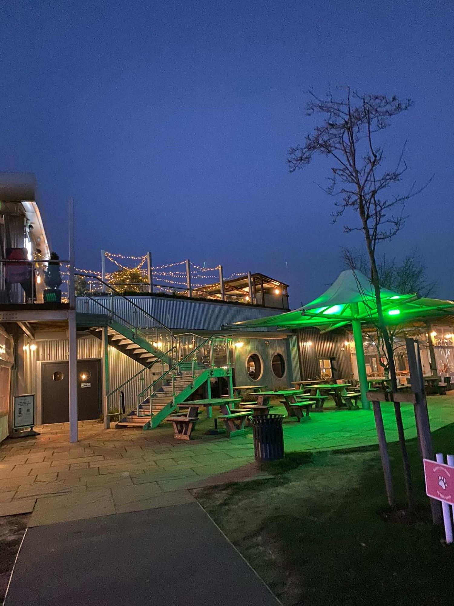 Tattershall Lakes Kingfisher Caravan 8 Berth With Hot Tub & Wifi Buitenkant foto
