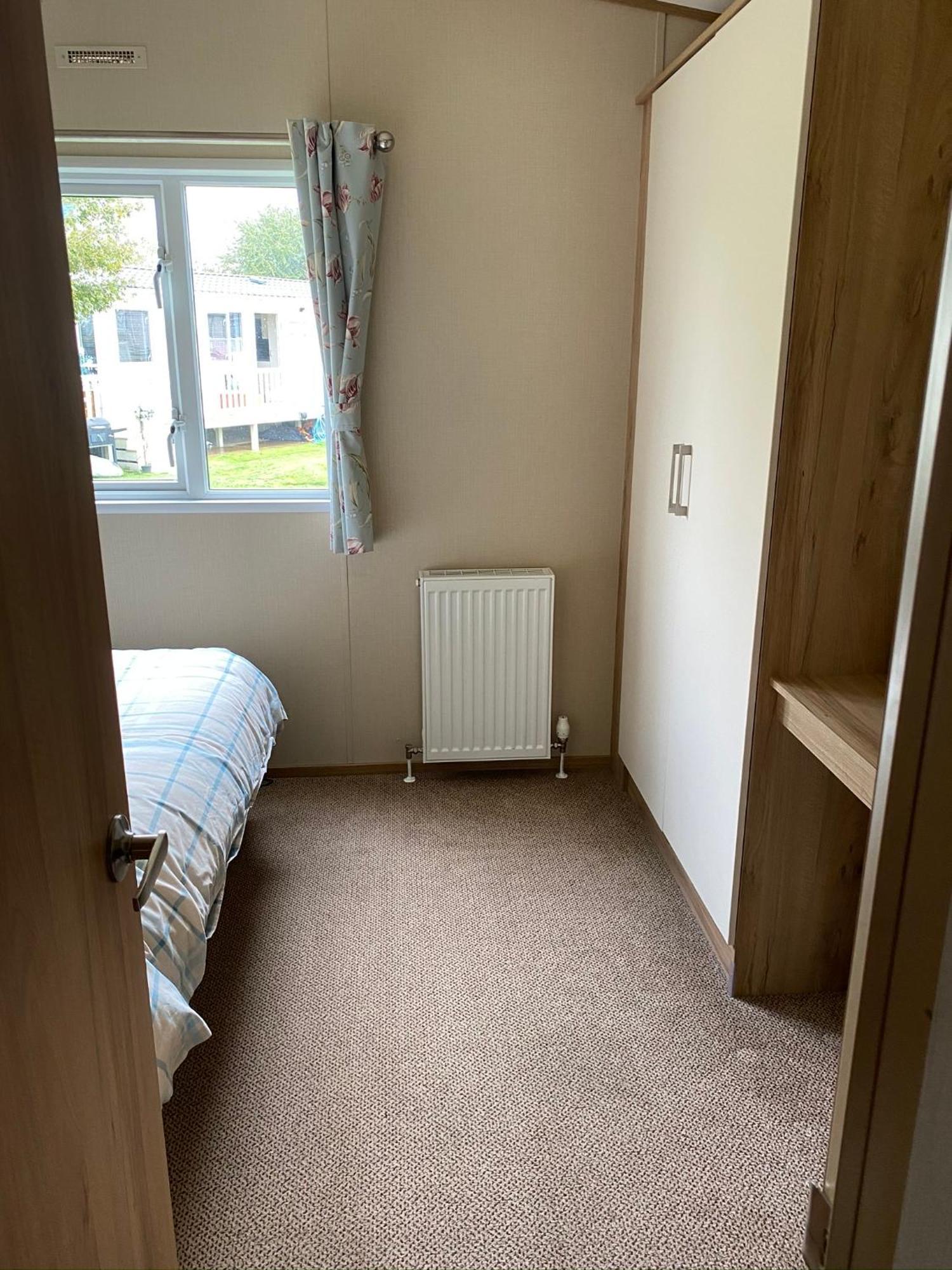 Tattershall Lakes Kingfisher Caravan 8 Berth With Hot Tub & Wifi Buitenkant foto